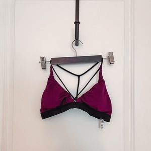 Victoria’s Secret (Victoria Sport) Sports Bra